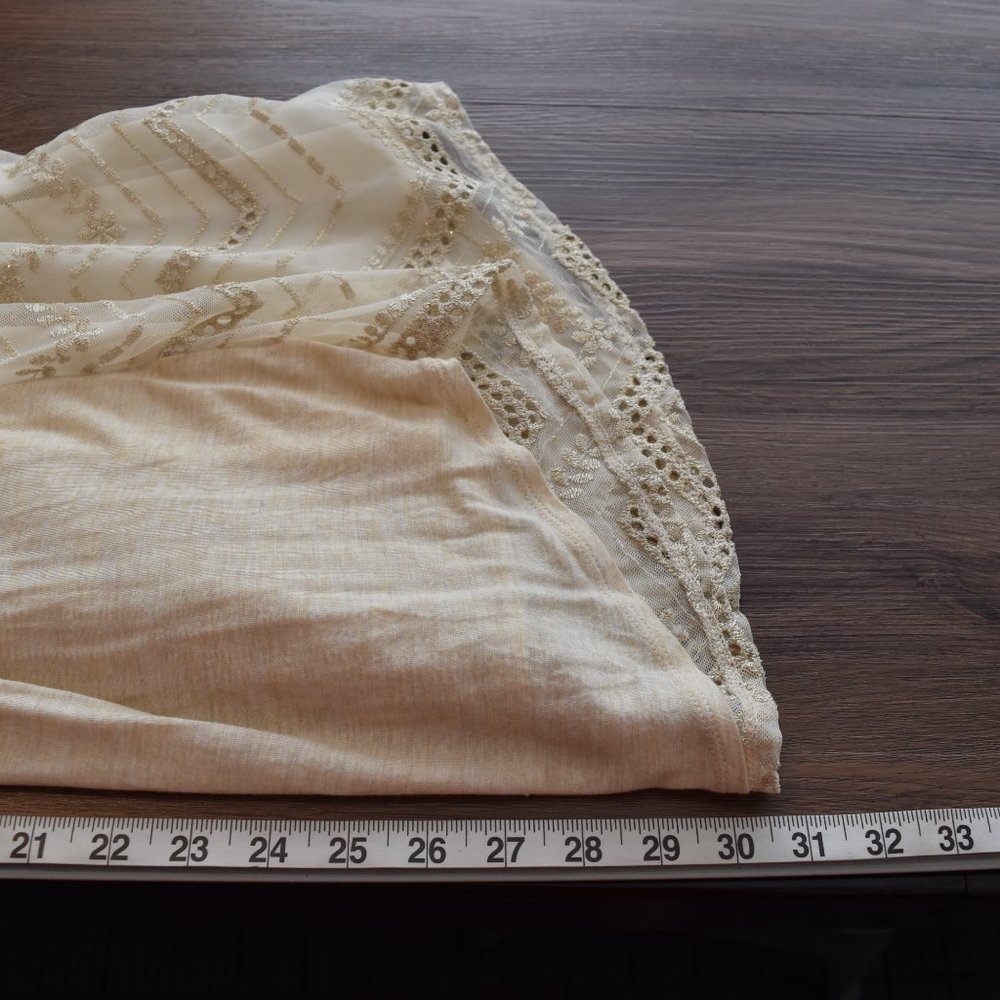 USED Xhilaration Beige Lace Top XL - Picture 10 of 12